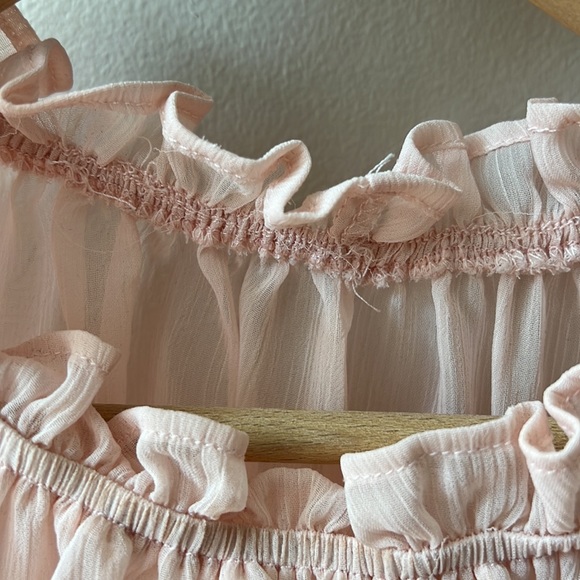 Layered & ruffled sleeveless blouse US Women’s size L - Picture 11 of 12